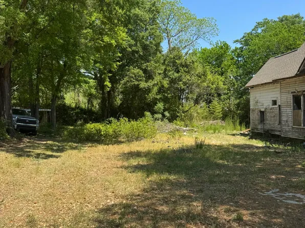 218 Spring Street, Hamlet, NC 28345