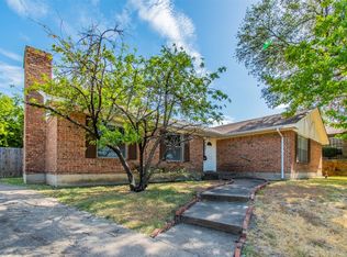 707 Cliffwood Cir, Duncanville, TX 75116