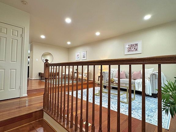 3rd image of 12200 Brittania Cir
