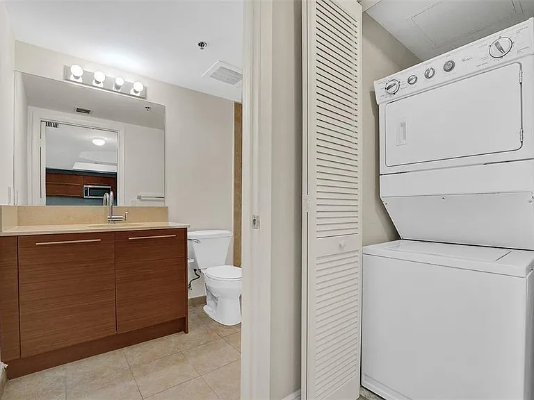 2681 N Flamingo Rd #1003S — Photo 11