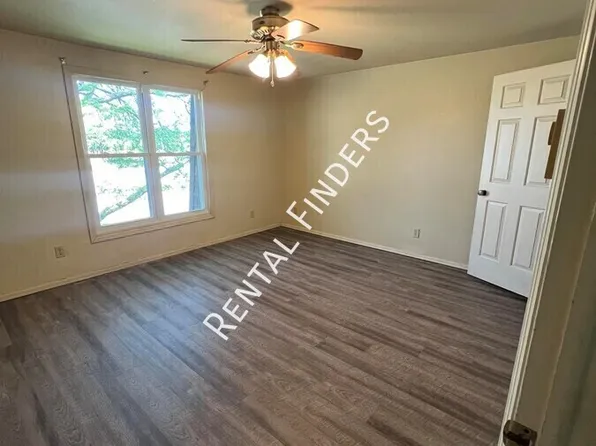 1830 August St, Green Bay, WI