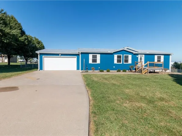 710 Groom St, Stewartsville, MO 64490