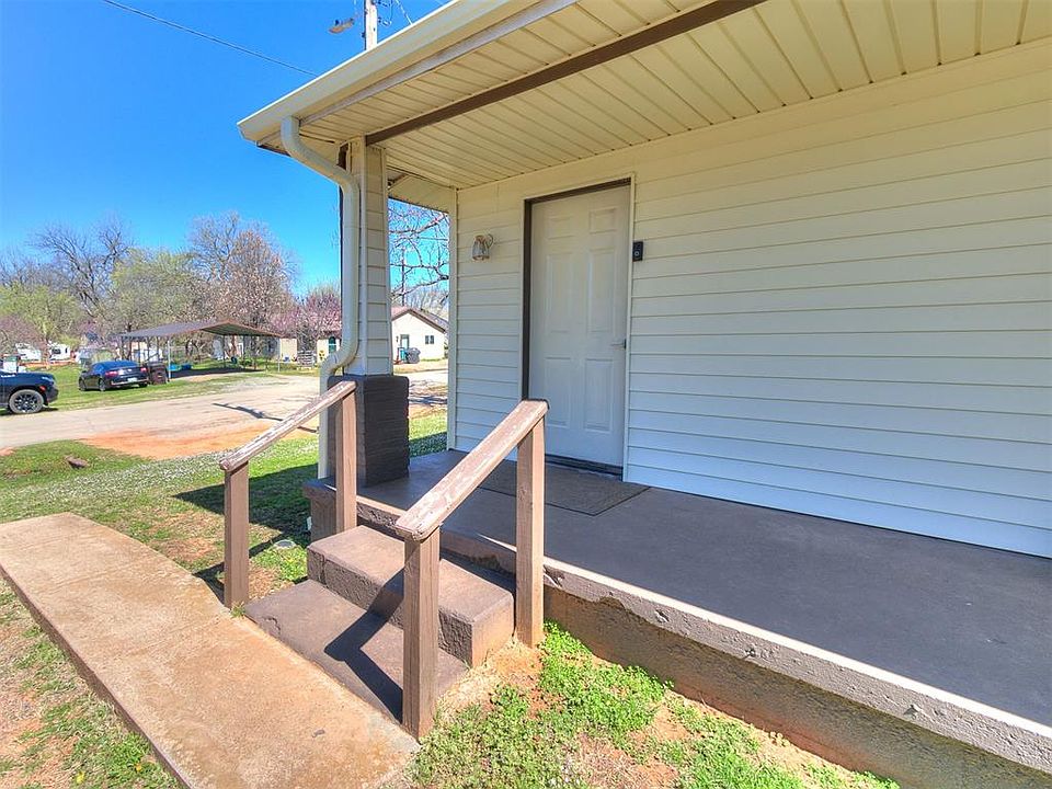 1st image of 602 Dogwood Ave