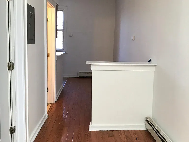 37 Summit Ave #3 — Photo 7