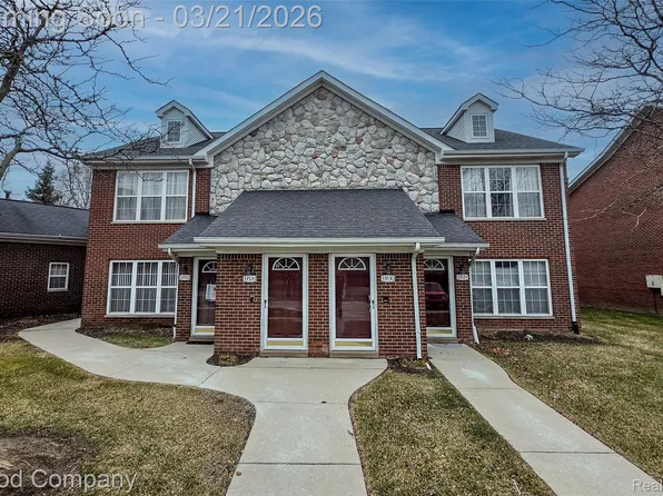 33530 Utica Rd #9, Fraser, MI 48026