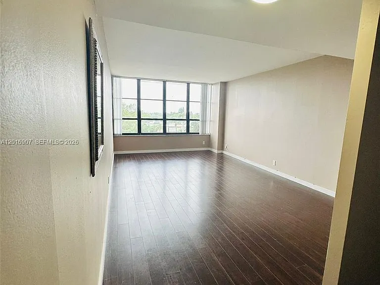 600 Three Islands Blvd #304 — Photo 5