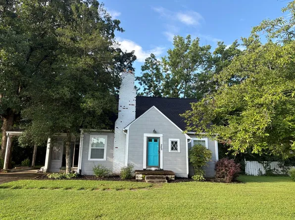 289 E Jere Whitson Rd, Cookeville, TN 38501