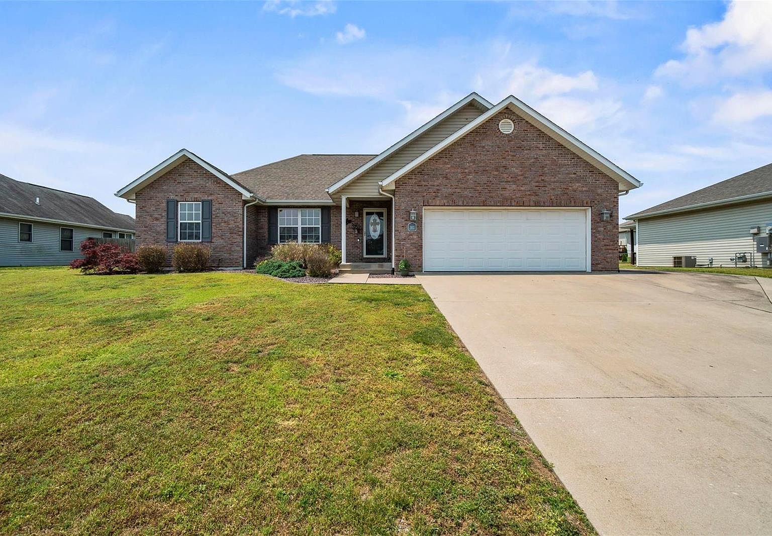 1371 Eastview Ridge Dr, Cape Girardeau, MO 63701 Zillow