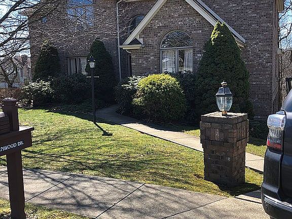 2nd image of 115 Havenwood Dr