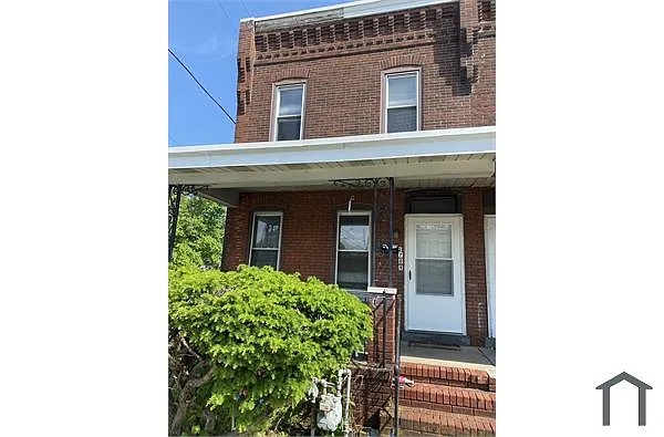 2701 W 7th St photo 1