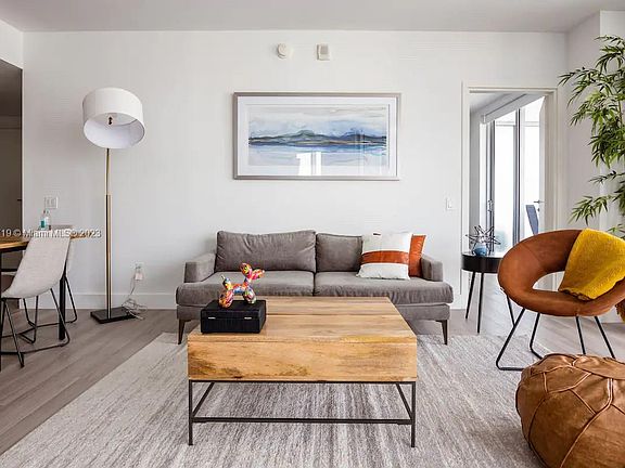 4th image of 1300 Brickell Bay Dr APT 3207
