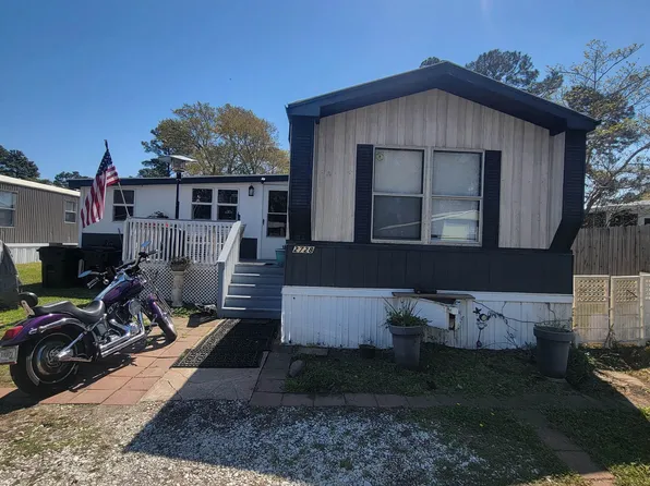 2728 Cirus Dr., Myrtle Beach, SC 29588