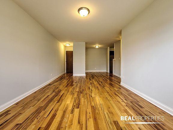 3rd image of 696 Elm Pl APT 102