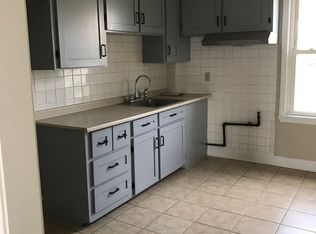 18 Pitman St #4, Fall River, MA 02723
