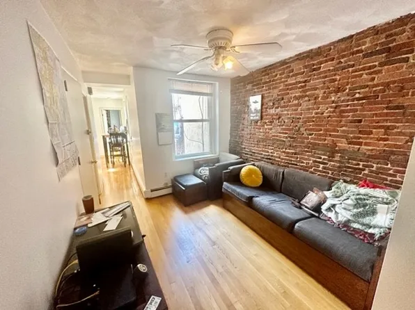 19 Margaret St #5, Boston, MA 02113