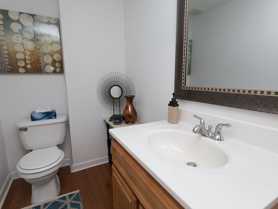 1st image of 4843 Ogle St #B