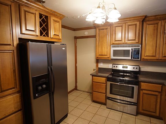 5th image of 1717 Janeen St