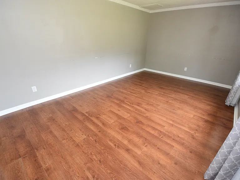504 S Kings Point Rd — Photo 17
