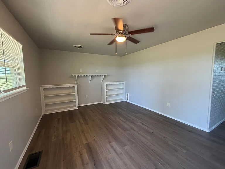 5150 W Camp Dr — Photo 5