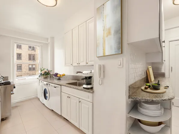 103 East 84th Street image 4 of 9