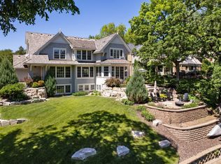 4901 Sunnyside Rd, Edina, MN 55424