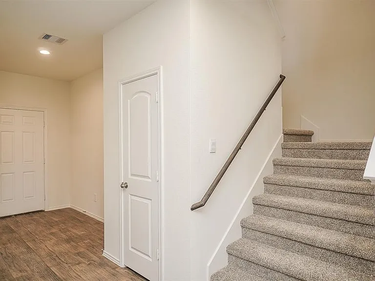 5210 Becker Hills Ln — Photo 12