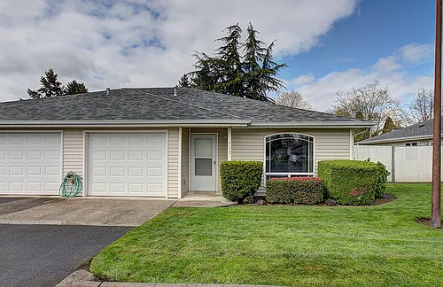 2610 SE 164th Ave #G12 Photo 1