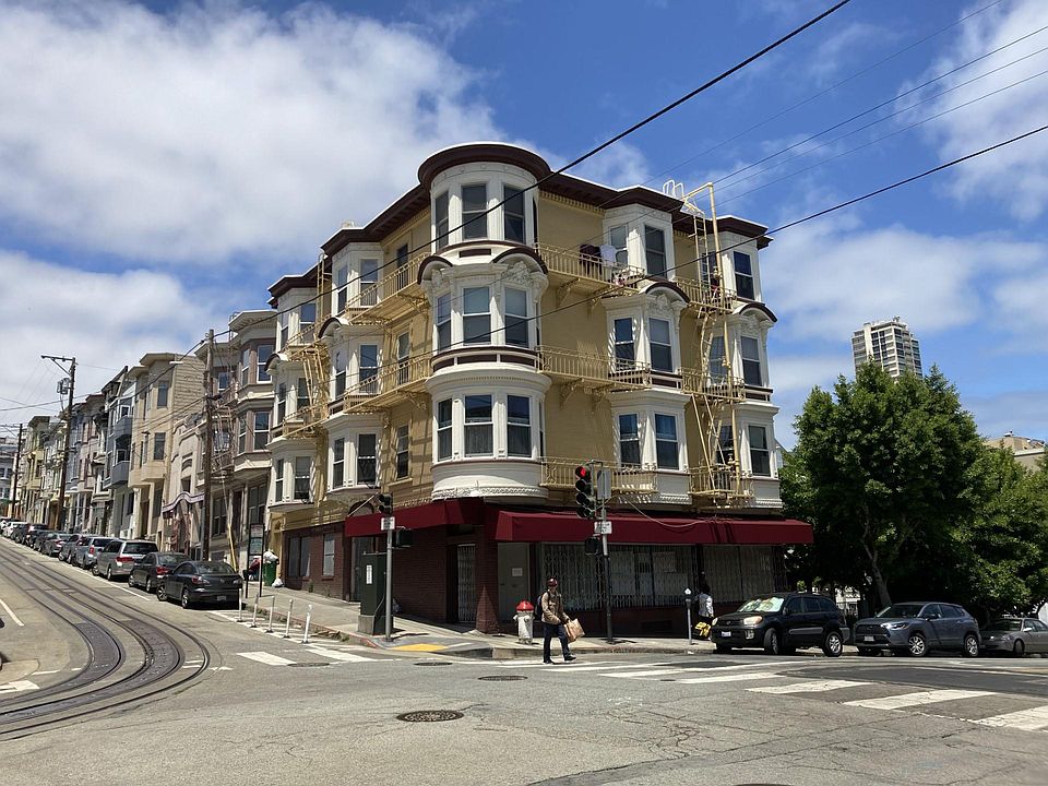 1st image of 900 Jackson St