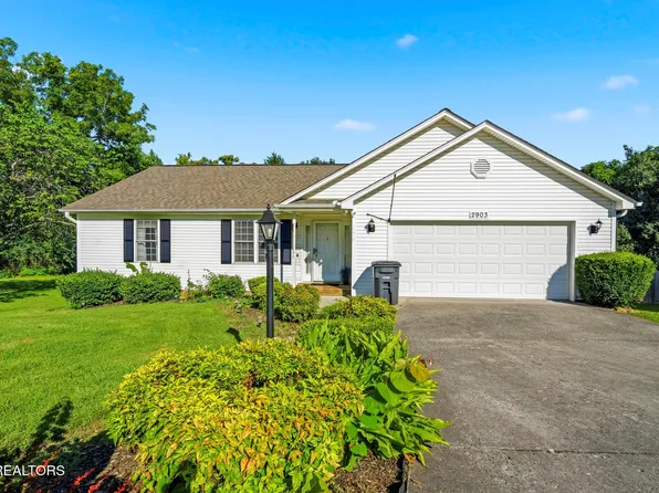 2903 Large Oak Ln, Knoxville, TN 37921