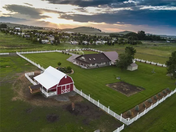 108 Valley Ln, Eureka, MT 59917