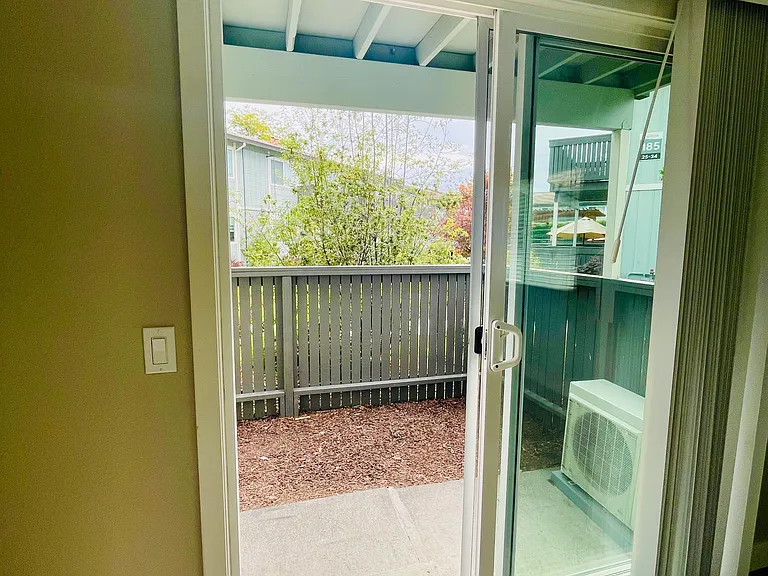 2x1 - Master Bedroom(Downstairs Unit)