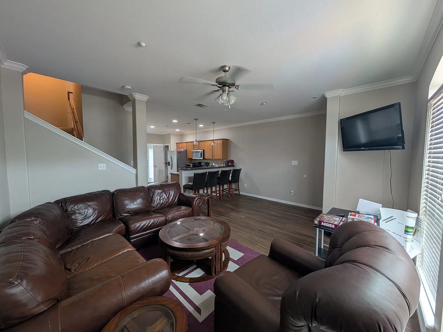 4 bed, 1840 sqft, $700 — Photo 3