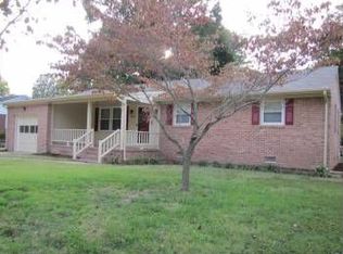 309 Garnett Cir, Newport News, VA 23602