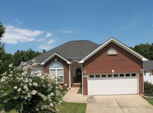 330 Laurelwood Dr, Boiling Springs, SC 29316