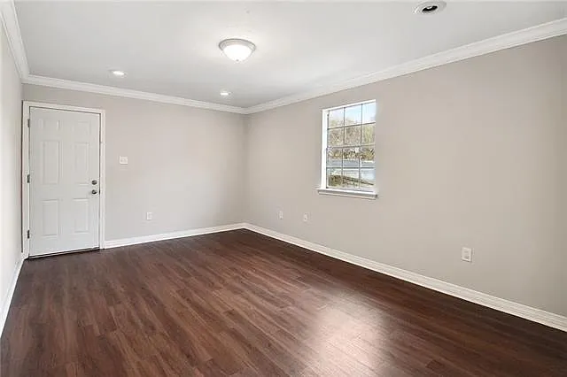 2506 Saint Philip St — Photo 9