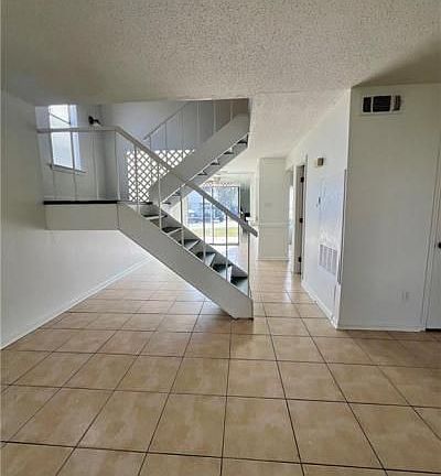 4th image of 100 Saint Croix Dr #100