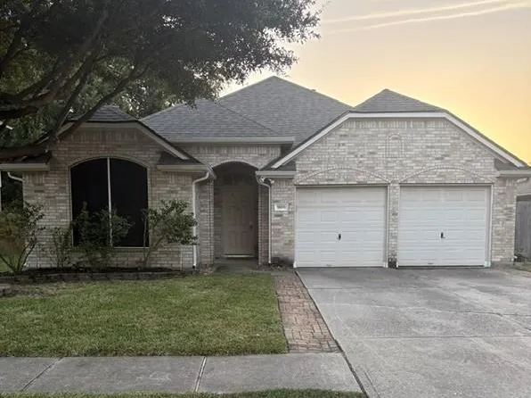 18619 Woodbreeze Dr, Humble, TX 77346