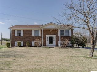 102 Belaire Dr, Rineyville, KY 40162