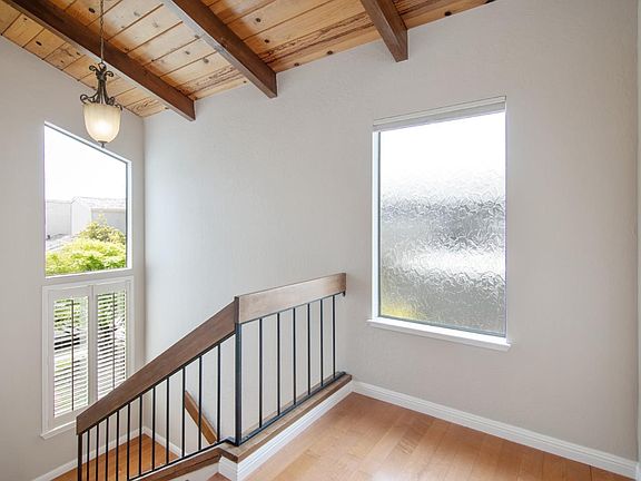 4th image of 2071 Penasquitas Dr