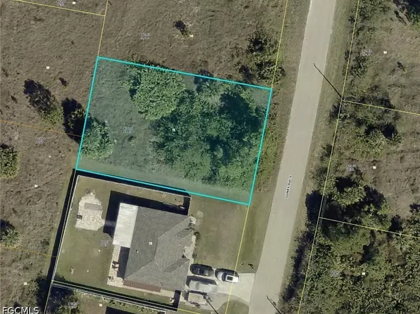 1092 Gunby Ave S, Lehigh Acres, FL 33974