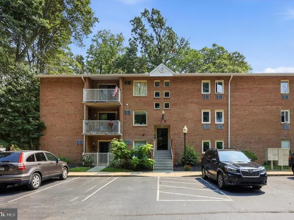 100 Campbell Cir #D-33, Downingtown, PA 19335