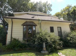 156 S 4th St, Cosby, MO 64436
