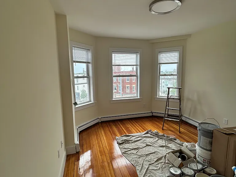 2 Malden St #3B — Photo 7