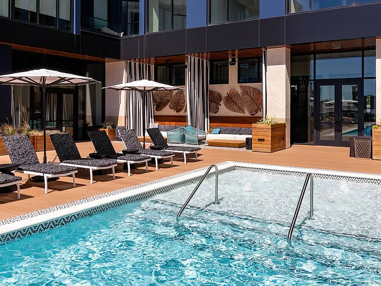 Sparkling Pool with Lounge Seating