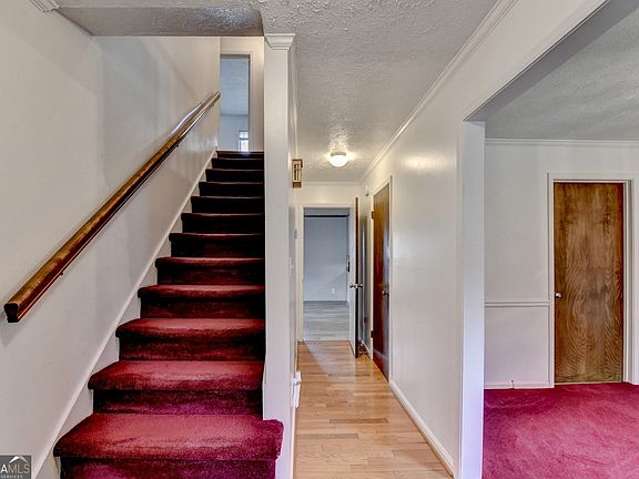 5th image of 4322 Dogwood Farm Rd