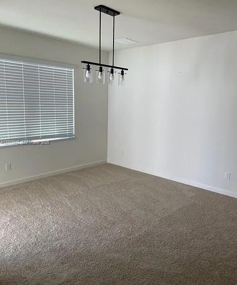 5517 Amusement Ave — Photo 7