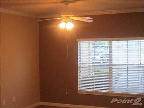 4th image of 18426 Bridle Club Dr #13
