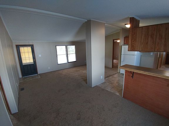 5th image of 78 Berry Ln