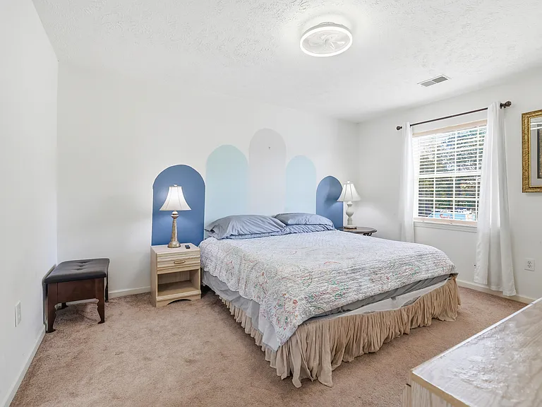 510 White River Dr #24F — Photo 17