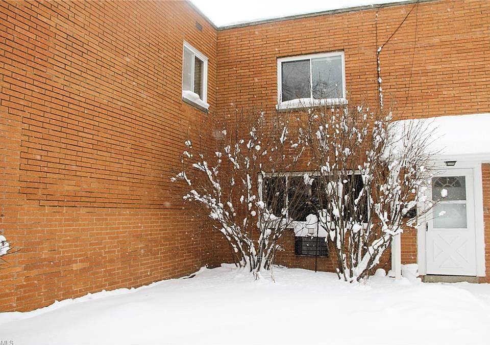 1st image of 2470 Warren Pkwy APT 8